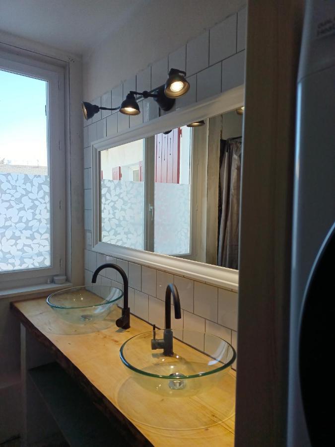 Gite Redrooster Home - 160M2, 4 Ch, 2 Sdb, Fibre, Parking, Sauna, Bain A Remous Theys Esterno foto