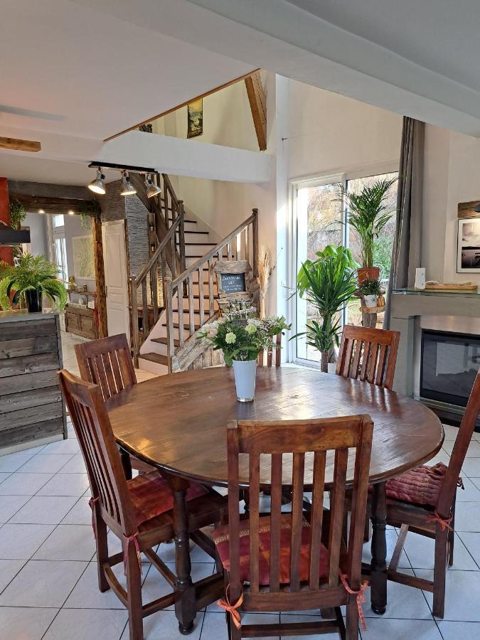 Gite Redrooster Home - 160M2, 4 Ch, 2 Sdb, Fibre, Parking, Sauna, Bain A Remous Theys Esterno foto