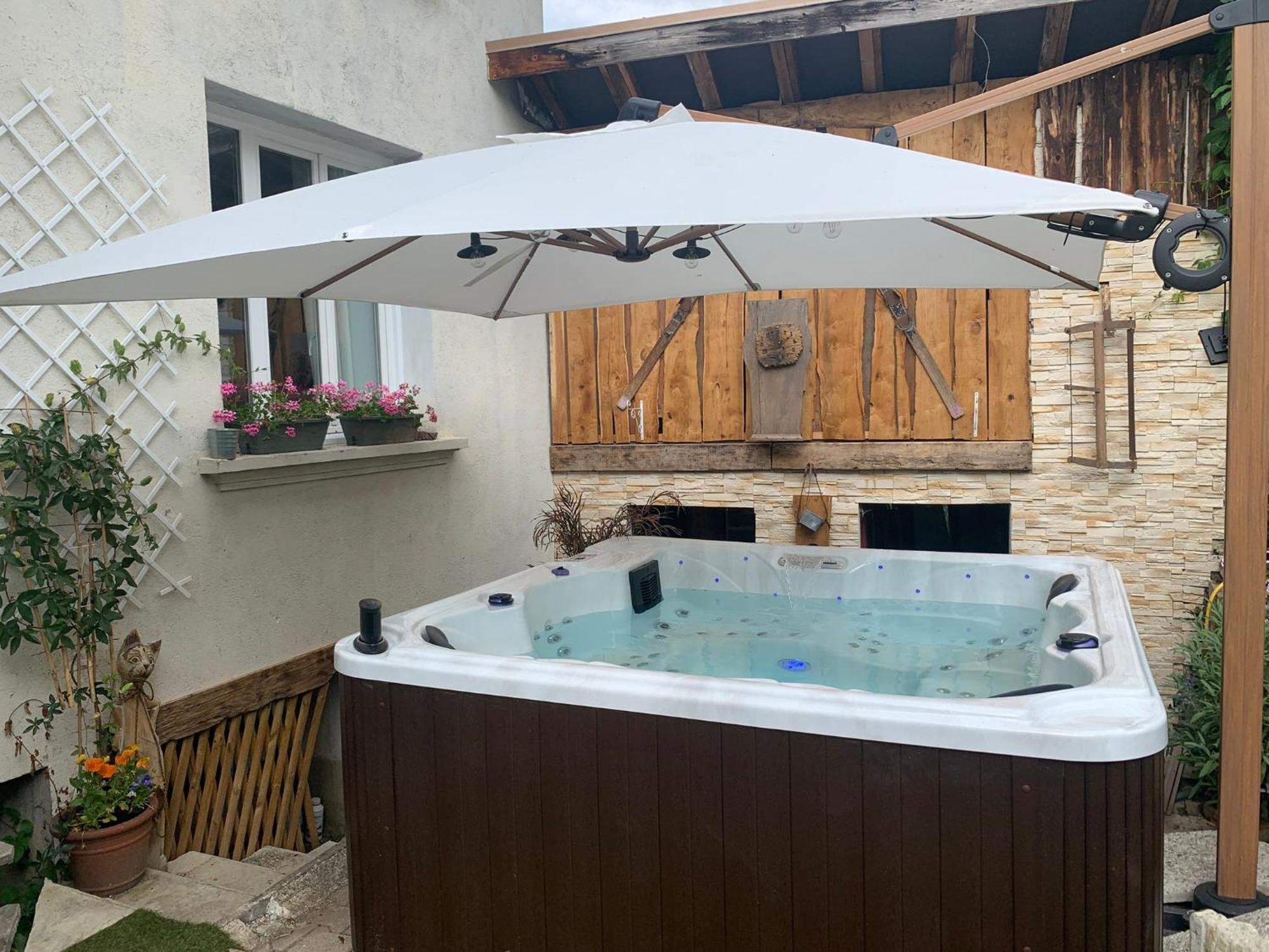 Gite Redrooster Home - 160M2, 4 Ch, 2 Sdb, Fibre, Parking, Sauna, Bain A Remous Theys Esterno foto